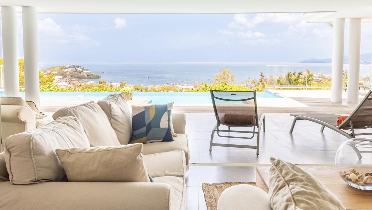 Location villa 4 chambres 8 personnes  - salon vue mer 